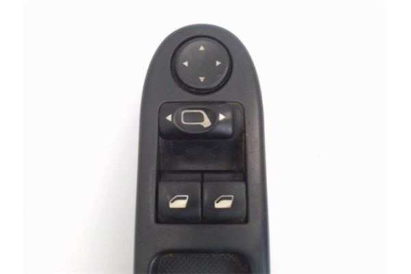Recambio de mando elevalunas delantero izquierdo para peugeot 307 break / sw (s1) 2.0 hdi 90 referencia OEM IAM 96351622XT  