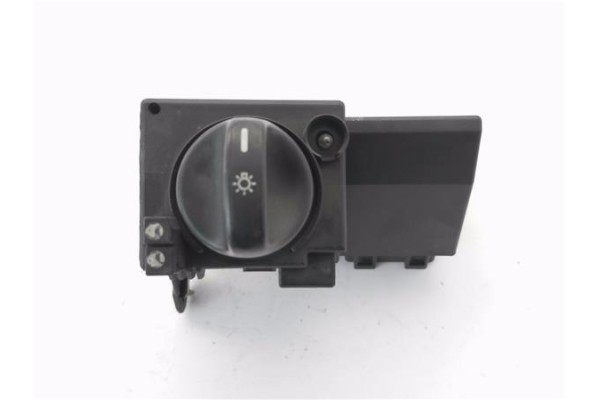 Recambio de mando de luces para mercedes-benz clase e (bm 210) berlina e 300 turbo-d (210.025) referencia OEM IAM 2105450104  