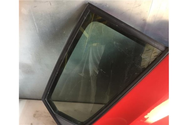Recambio de puerta trasero derecha para seat ibiza berlina (6j5) 1.9 tdi referencia OEM IAM 6J4833056  