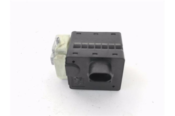 Recambio de antirrobo para renault megane ii berlina 3p 1.9 dynamique referencia OEM IAM 8200604932  