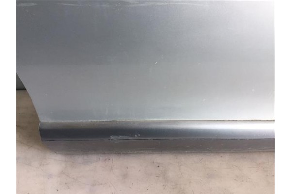 Recambio de puerta delantero derecha para hyundai santa fe (sm) 2.0 crdi 4x4 referencia OEM IAM 7600426110  