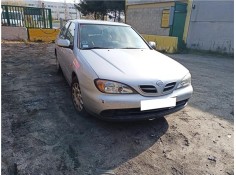 nissan primera berlina (p11) del año 2000