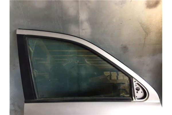 Recambio de puerta delantero derecha para hyundai santa fe (sm) 2.0 crdi 4x4 referencia OEM IAM 7600426110  