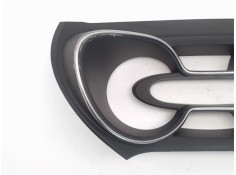Recambio de embellecedor cuadro instrumentos para renault captur i 0.9 zen referencia OEM IAM 682507178R  