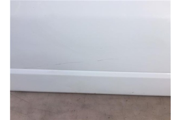Recambio de puerta delantero izquierda para alfa romeo 145 1.6 t.spark referencia OEM IAM 60629851  