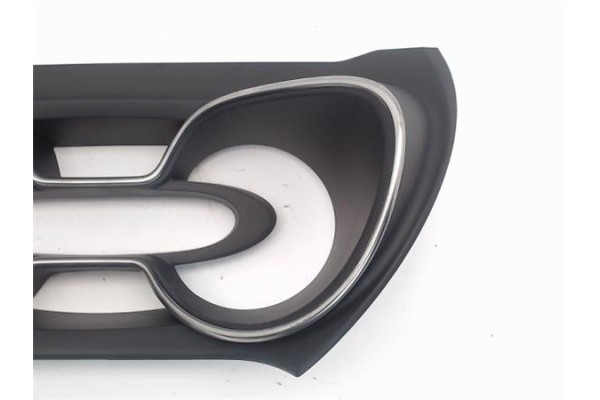 Recambio de embellecedor cuadro instrumentos para renault captur i 0.9 zen referencia OEM IAM 682507178R  