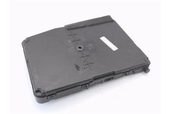 Recambio de modulo confort para renault megane ii (bm0/1_, cm0/1_) 1.6 16v referencia OEM IAM 8200525384  