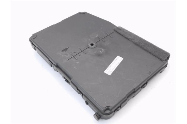 Recambio de modulo confort para renault megane ii (bm0/1_, cm0/1_) 1.6 16v referencia OEM IAM 8200525384  