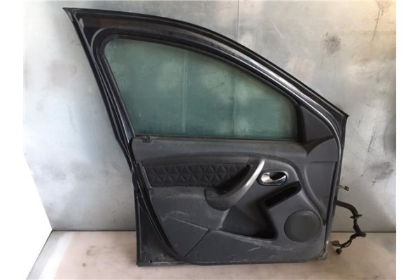 Recambio de puerta delantero izquierda para dacia duster i 1.5 ambiance 4x2 referencia OEM IAM 801019012R  