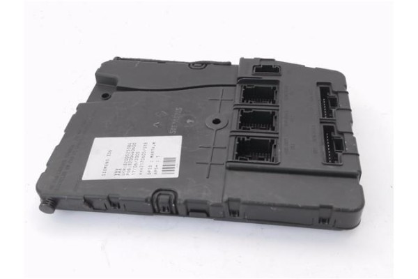 Recambio de modulo confort para renault megane ii (bm0/1_, cm0/1_) 1.6 16v referencia OEM IAM 8200525384  