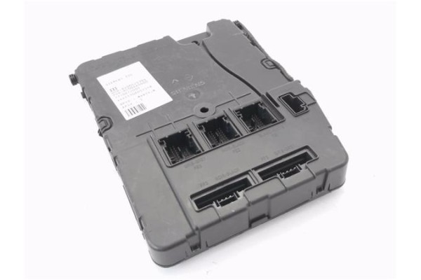 Recambio de modulo confort para renault megane ii (bm0/1_, cm0/1_) 1.6 16v referencia OEM IAM 8200525384  
