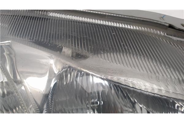 Recambio de faro delantero dcho para rover rover 45 (rt) referencia OEM IAM 40220748  