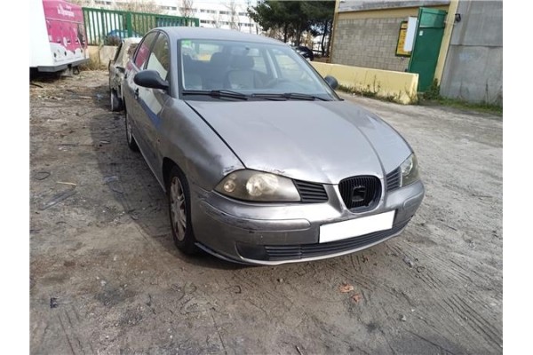 seat ibiza (6l1) del año 2004