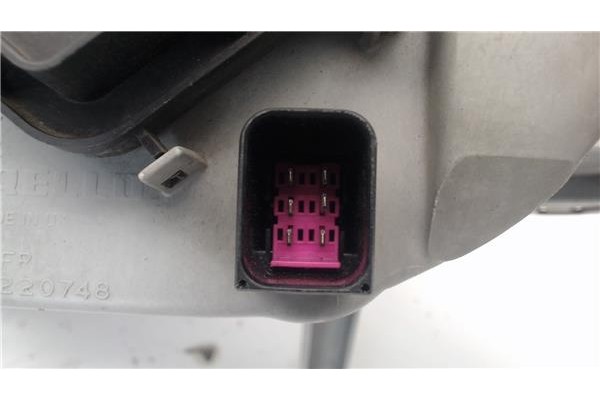 Recambio de faro delantero dcho para rover rover 45 (rt) referencia OEM IAM 40220748  