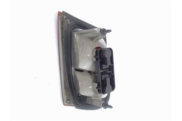 Recambio de piloto porton trasero derecho para saab 9-3 berlina referencia OEM IAM 12785764 25480204EU 