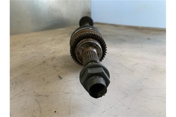 Recambio de palier delantero derecho para suzuki swift iii (sg) 1.5 referencia OEM IAM 4410162J20 EST18302421 4410262J90 , SUZUK
