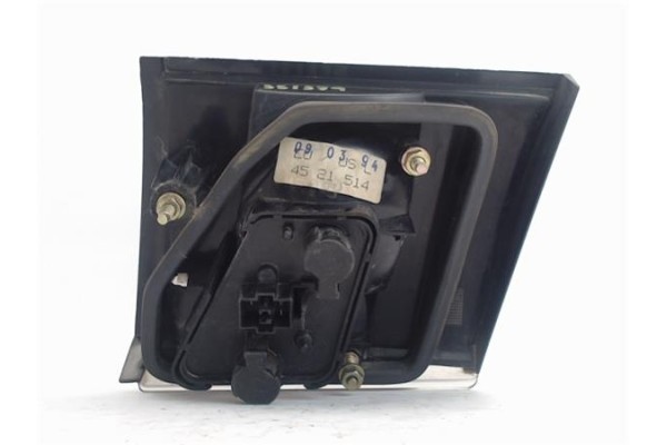 Recambio de piloto porton trasero izquierdo para saab 900 berlina referencia OEM IAM 23180204 4521514 