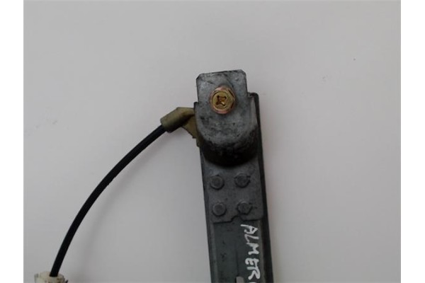 Recambio de mecanismo elevalunas trasero izquierdo para nissan almera tino (v10m) referencia OEM IAM   