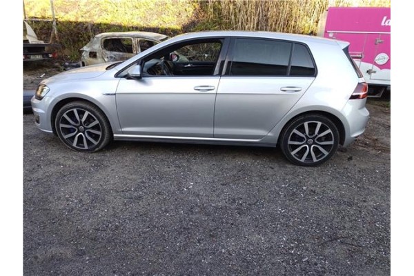 volkswagen golf vii (5g1/be1) del año 2015
