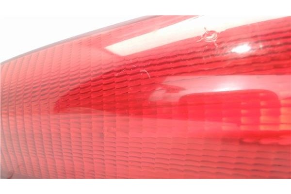 Recambio de piloto superior trasero izquierdo para volvo serie 850 referencia OEM IAM 3512319  