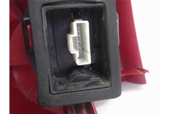Recambio de piloto trasero derecho para peugeot 307 break (3e) 1.6 16v referencia OEM IAM   