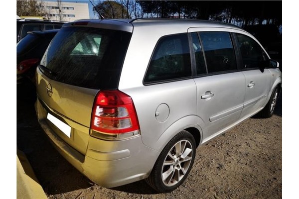 opel zafira del año 2008