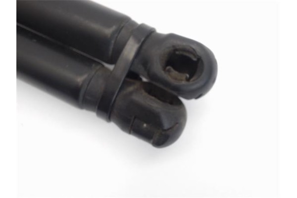 Recambio de amortiguador porton para opel astra h berlina 1.7 cdti referencia OEM IAM   