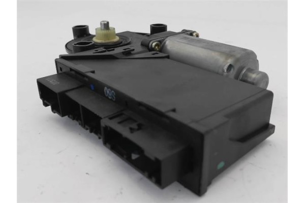 Recambio de motor elevalunas delantero izquierdo para audi a4 berlina (8e) 1.9 tdi (96kw) referencia OEM IAM 8E1959801G  