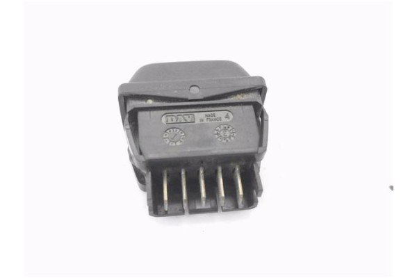 Recambio de mando elevalunas delantero izquierdo para peugeot 306 3/5 pt. (s1) 1.6 xn referencia OEM IAM 6552X4 22681 