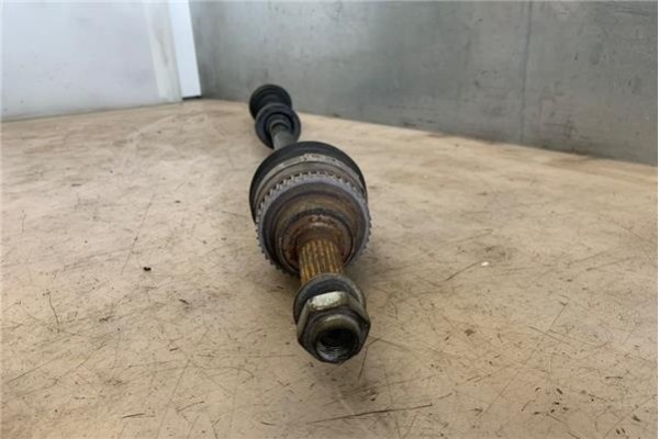 Recambio de palier delantero derecho para nissan pixo (uao) 1.0 visia referencia OEM IAM 391004A03A  