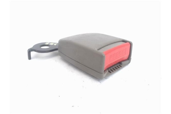 Recambio de anclaje cinturon trasero derecho para citroen xsara picasso 2.0 hdi referencia OEM IAM 8973LG R8886 