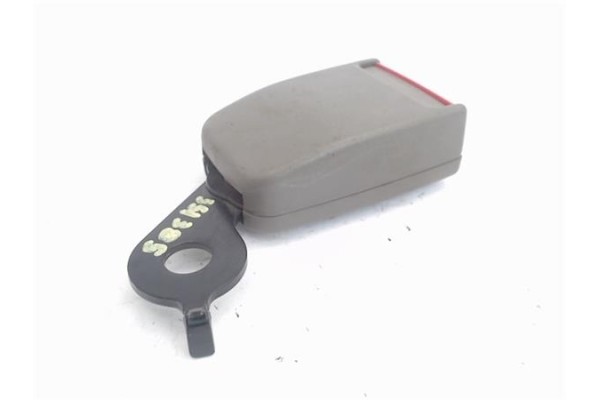 Recambio de anclaje cinturon trasero derecho para citroen xsara picasso 2.0 hdi referencia OEM IAM 8973LG R8886 