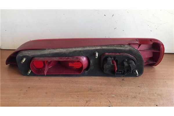 Recambio de piloto trasero izquierdo para alfa romeo 146 1.4 referencia OEM IAM 37190751  