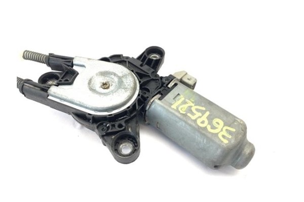 Recambio de mecanismo elevalunas delantero izquierdo para peugeot 306 3/5 pt. (s1) 1.6 xn referencia OEM IAM 9221C4 400355 