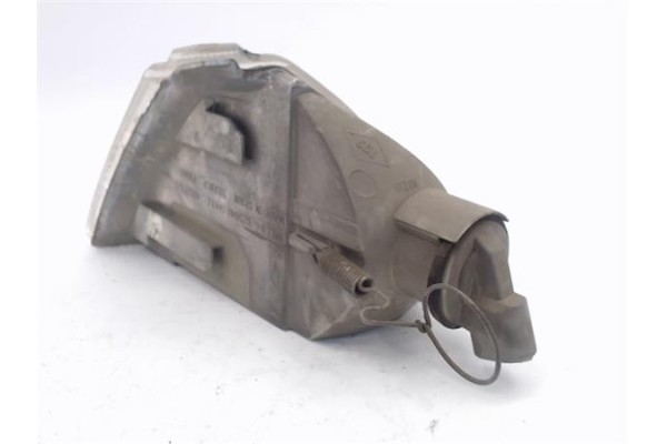 Recambio de intermitente delantero dcho para renault laguna (b56) referencia OEM IAM 7700820127 67625940 
