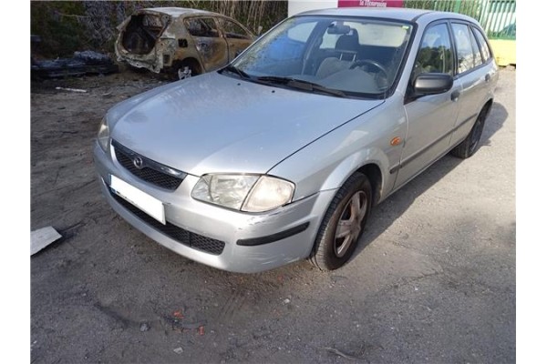 mazda 323 f/s berlina (bj) del año 1999