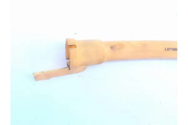 Recambio de tubo varilla aceite para volkswagen polo iv (9n1) 1.9 tdi referencia OEM IAM L190029503571  