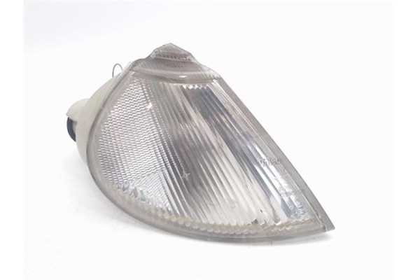 Recambio de intermitente delantero dcho para renault laguna (b56) referencia OEM IAM 7700820127 67625940 