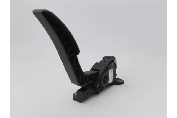 Recambio de pedal acelerador para ford fiesta vi 1.25 referencia OEM IAM 8V219F836AC  