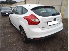 ford focus berlina (cew) del año 2014