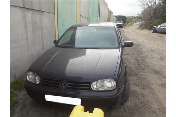 volkswagen golf iv berlina (1j1) del año 2004