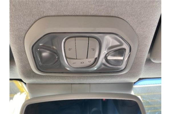 Recambio de luz delantero central techo para fiat ii tipo (356) berlina 1.4 opening edition referencia OEM IAM   