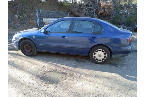 seat toledo (1m2) del año 2004