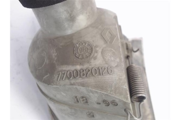 Recambio de intermitente delantero izquierdo para renault laguna (b56) referencia OEM IAM 7700820126 67625930 