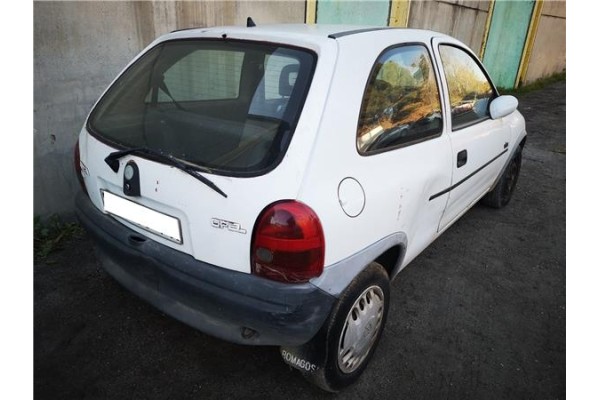 opel corsa b del año 1995