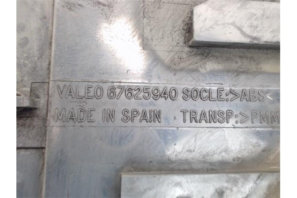 Recambio de intermitente delantero dcho para renault laguna (b56) referencia OEM IAM  67625940 