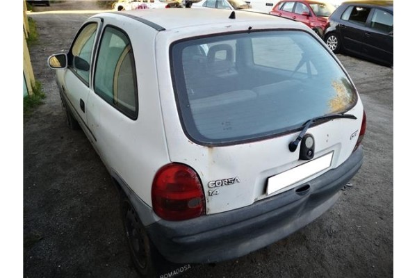 opel corsa b del año 1995
