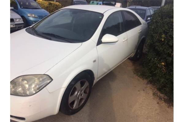 nissan primera hatchback (p12) del año 2004