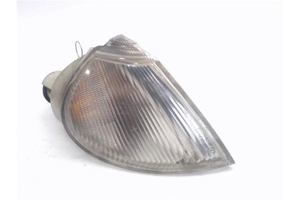 Recambio de intermitente delantero dcho para renault laguna (b56) referencia OEM IAM 7700820127 67625940 