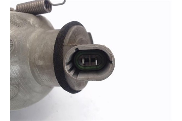 Recambio de intermitente delantero dcho para renault laguna (b56) referencia OEM IAM 7700820127 67625940 